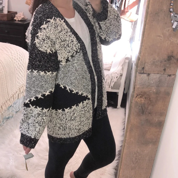 Liz Claiborne size small black knitted vintage deadstock sweater - Picture 6 of 12